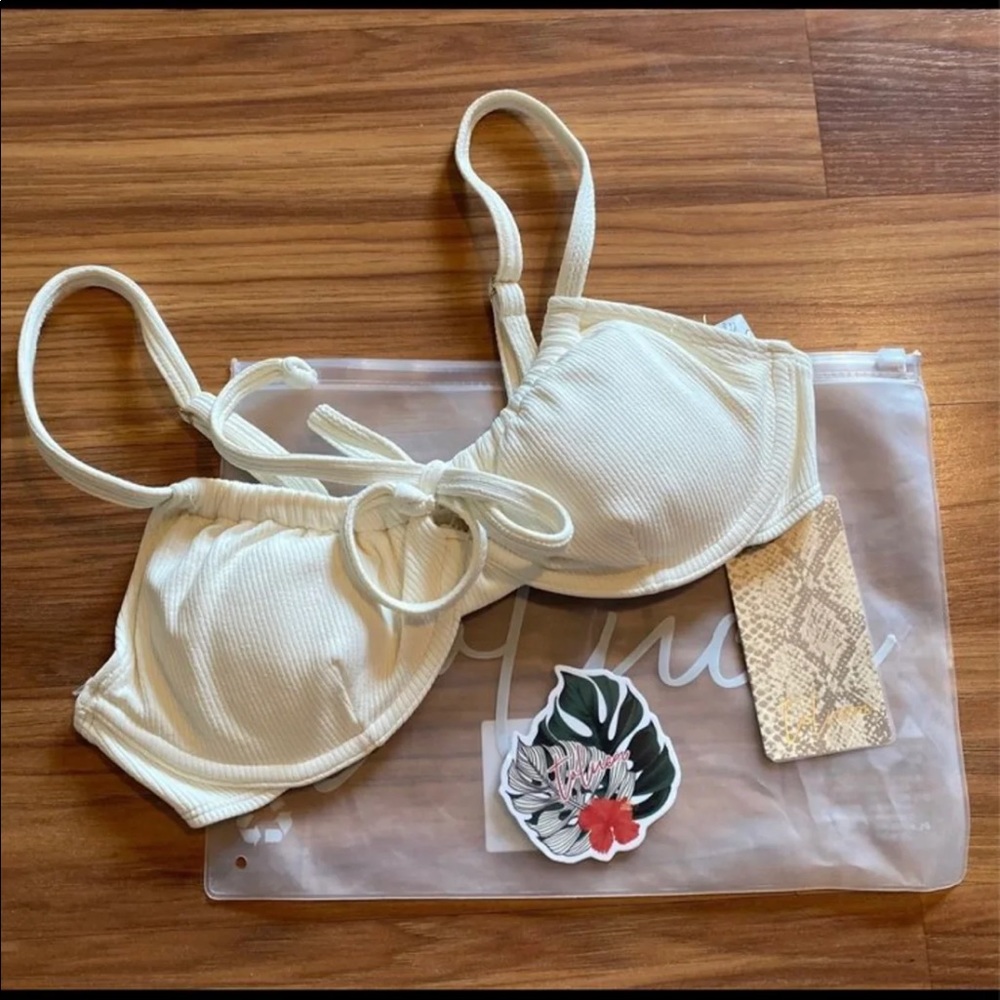 Toluca Swim 3 piece set - Picture 4 of 8